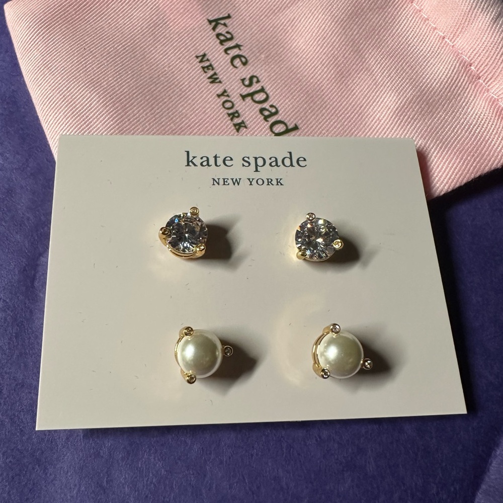 Kate Spade Earring Gift Set with
Dust Bag
